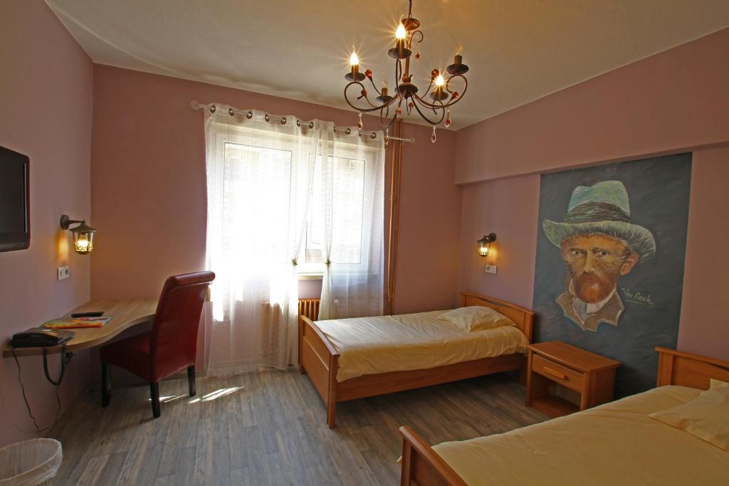 Hotel Champ Alsace Haguenau Rom bilde