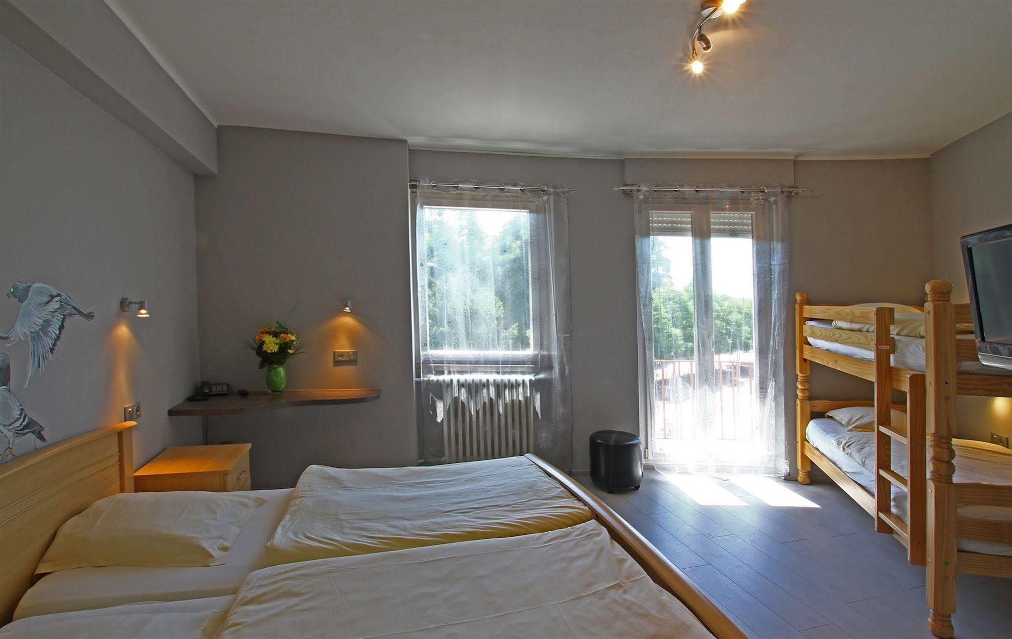 Hotel Champ Alsace Haguenau Eksteriør bilde